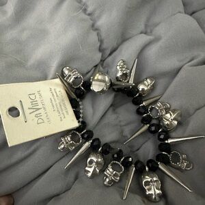 Skull bead bracelet